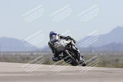 media/Oct-04-2025-CVMA (Sat) [[408bcdd6e4]]/Race 7- Formula 40 MW and LW/